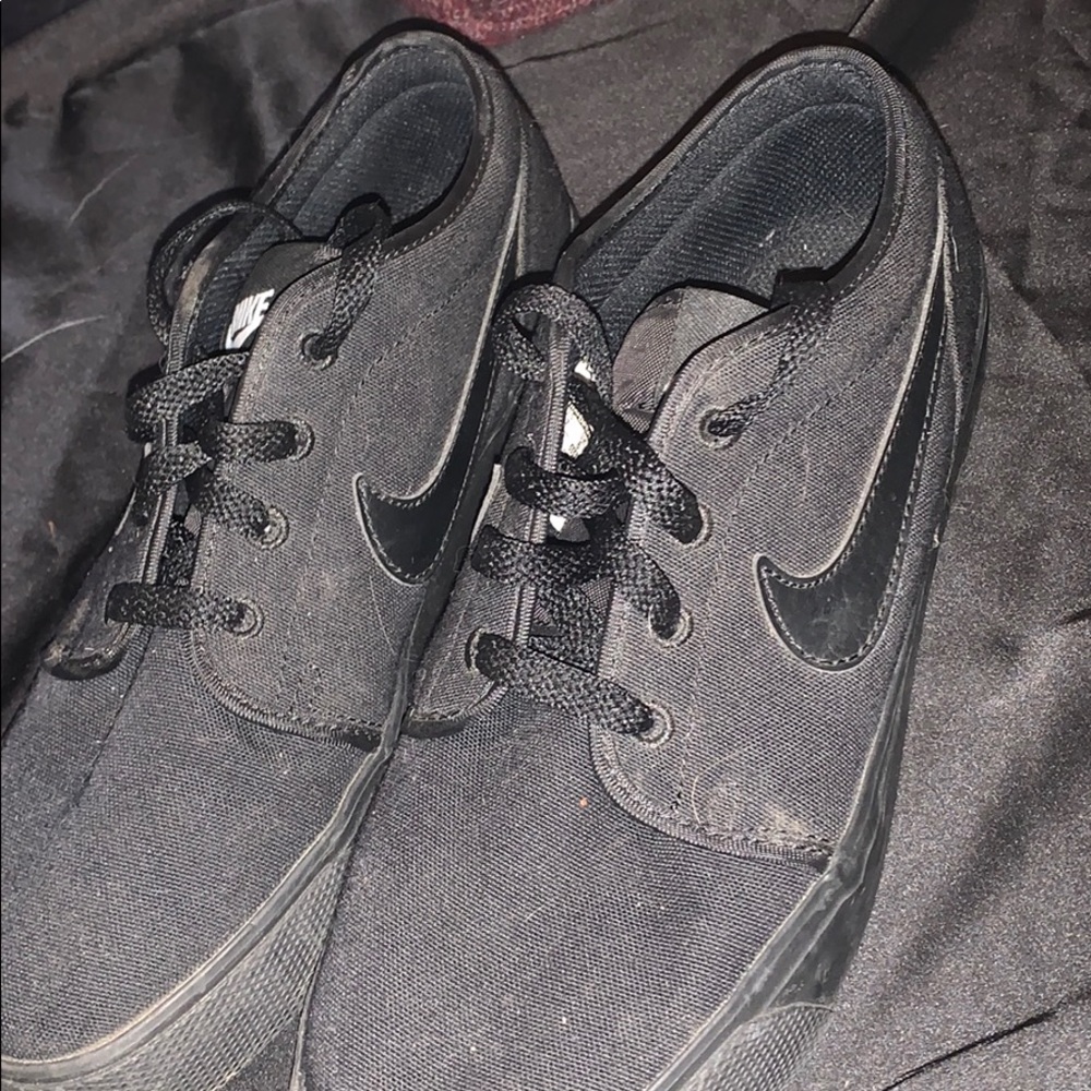 Men’s Black Janoksis